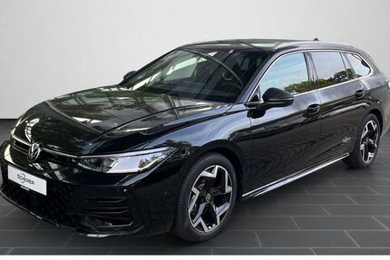 VW Passat Variant 2.900 km 48.990 &euro; Hockenheim 68766