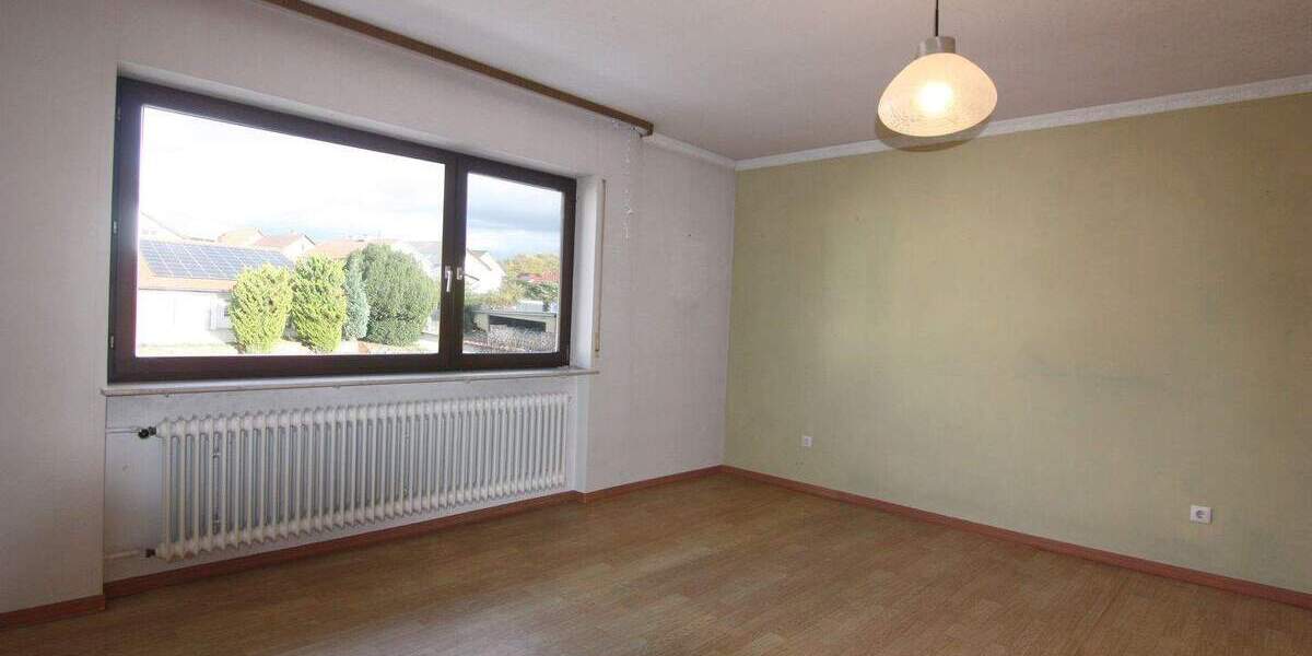 Reihenmittelhaus Walldorf - 8 Zimmer, 239 m&sup2;, 568.000&euro; | Angebot:25567401
