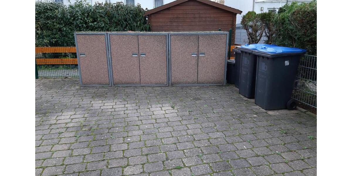 Lichtdurchflutete 3-R-Wohnung v.privat - provisionsfrei 3 zimmer