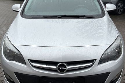Opel Astra 238.000 km 3.999 € Speyer 67346