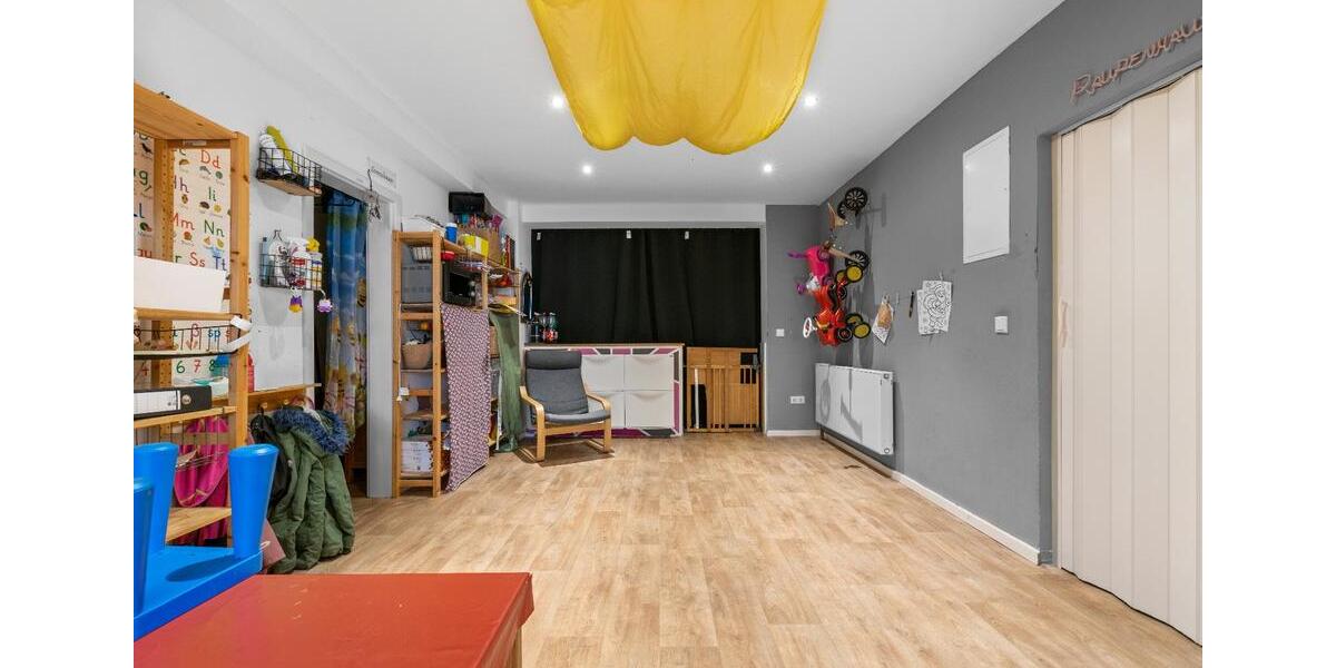 Einfamilienhaus Ludwigshafen am Rhein Rheingönheim - 8 Zimmer, 269 m&sup2;, 399.000&euro; | Angebot:25572222