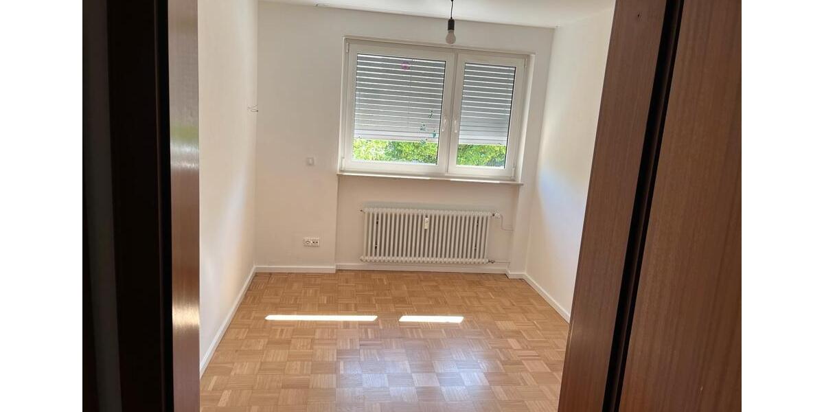 Etagenwohnung Viernheim - 4 Zimmer, 98 m&sup2;, 1.175&euro; | Angebot:26403867