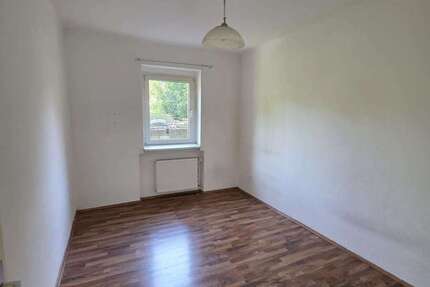 Wohnung Ludwigshafen Ludwigshafen-Rheingönheim - 2 Zimmer, 35 m&sup2;, 650&euro; | Angebot:26606650