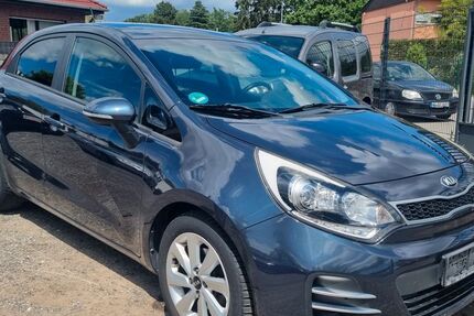Kia Rio 75.700 km 7.990 &euro; Schifferstadt 67105