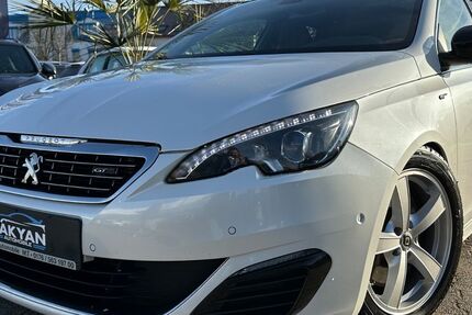 Peugeot 308 185.000 km 8.990 &euro; Mannheim 68309
