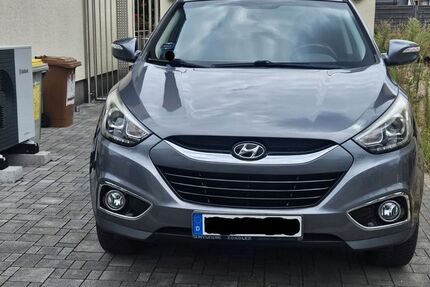 Hyundai ix35 74.500 km 10.100 &euro; Mannheim 68307