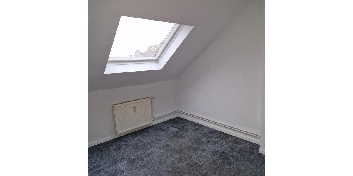 Dachgeschoßwohnung Mannheim Herzogenried - 2.5 Zimmer, 63 m&sup2;, 700&euro; | Angebot:26343858
