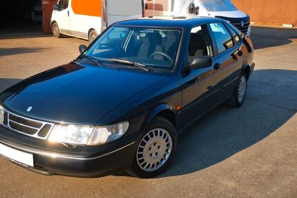 Saab 900 204.000 km 3.600 &euro; Heidelberg 69118