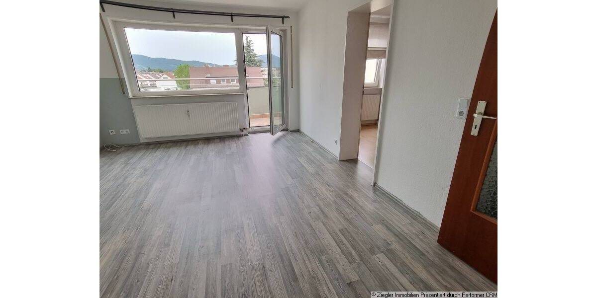 Etagenwohnung Weinheim - 2 Zimmer, 45 m&sup2;, 485&euro; | Angebot:26886148