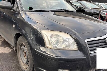 Toyota Avensis 337.000 km 799 &euro; Walldorf (bei Heidelberg) 69190