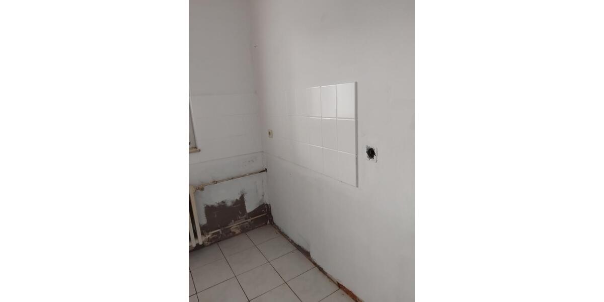 Dachgeschoßwohnung Ludwigshafen am Rhein Edigheim - 2.5 Zimmer, 63 m&sup2;, 88.500&euro; | Angebot:24803184