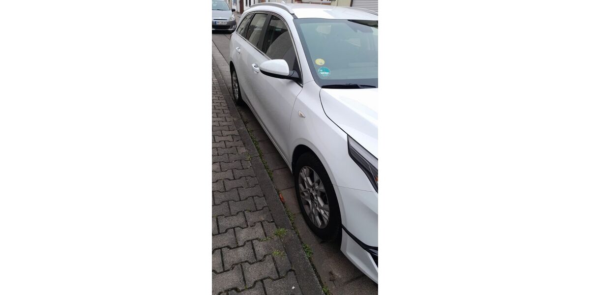 Kia ceed Sportswagon 12.500 km 22.490 &euro; Otterstadt 67166