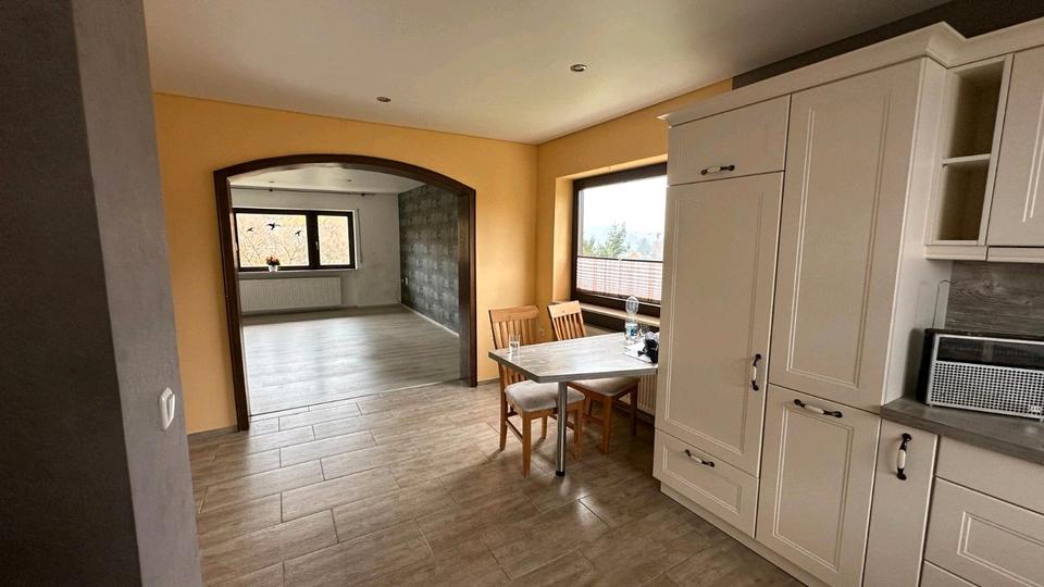 Mehrfamilienhaus, Wohnhaus Mörlenbach - 7 Zimmer, 204 m&sup2;, 525.000&euro; | Angebot:25717963