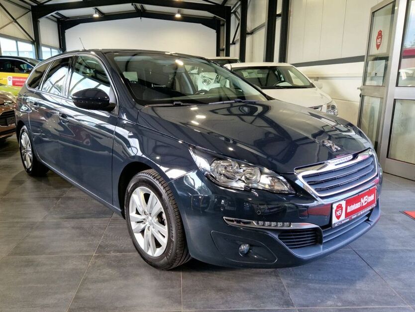 Peugeot 308 68.000 km 10.490 € Ludwigshafen am Rhein 67059