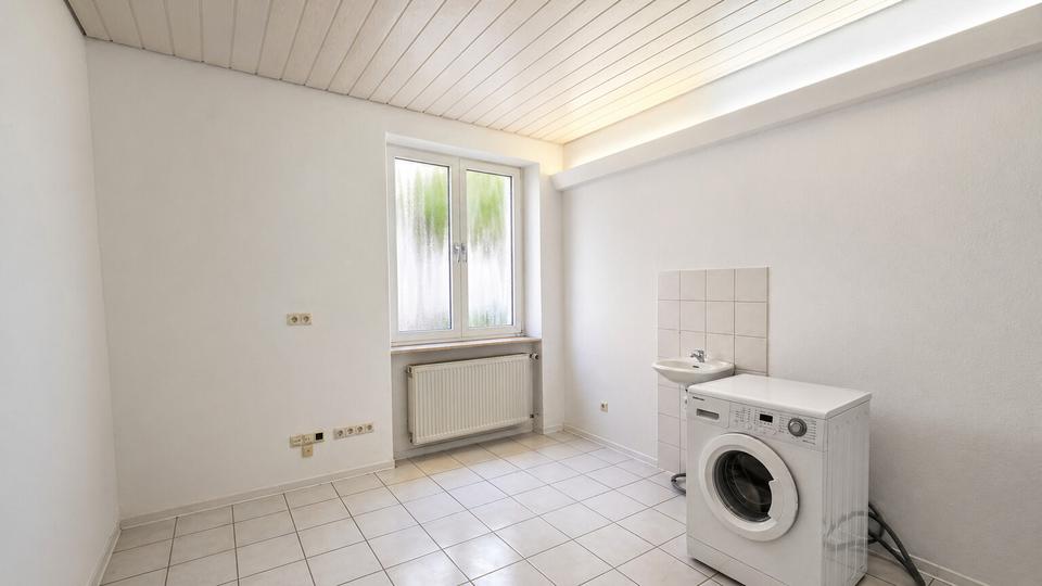 Gewerbeobjekt Eschelbronn - 1.050&euro; | Angebot:26384807