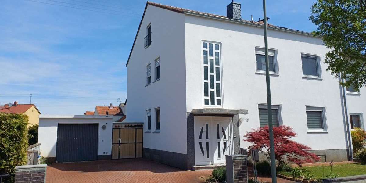 Einfamilienhaus Ludwigshafen Edigheim - 8 Zimmer, 228 m&sup2;, 680.000&euro; | Angebot:25080690