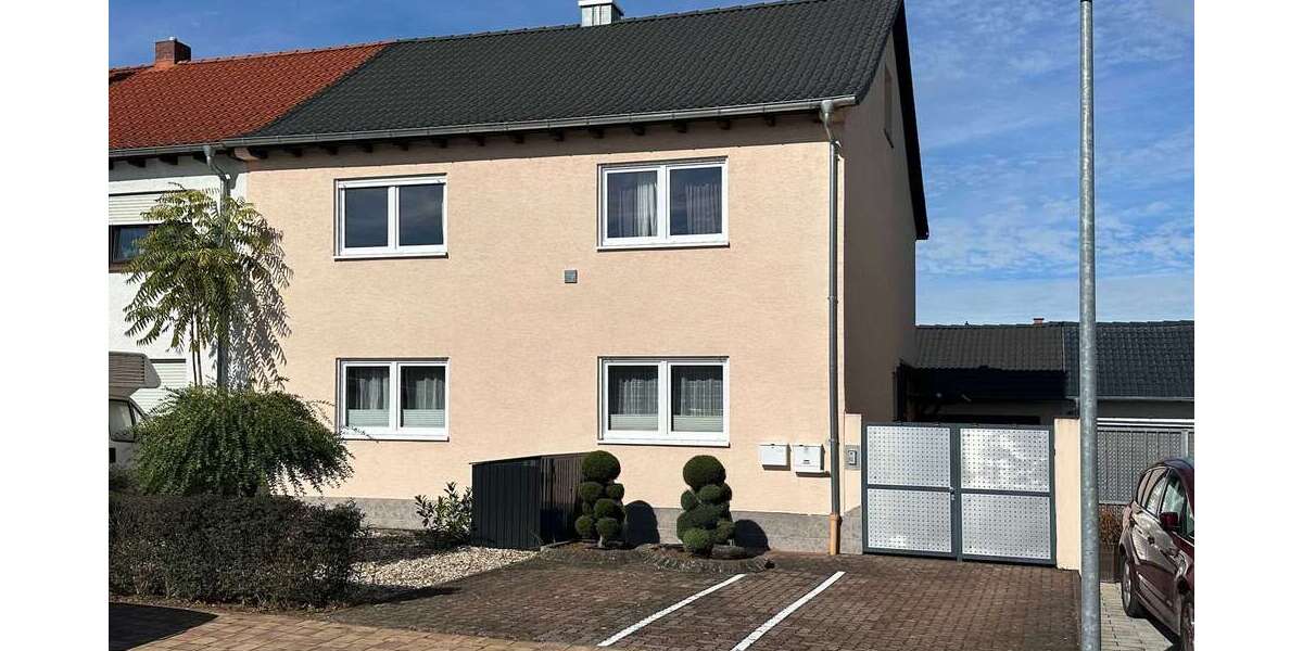 Haus zum Kaufen in Hockenheim 549.000 € 162.37 m² 5 zimmer