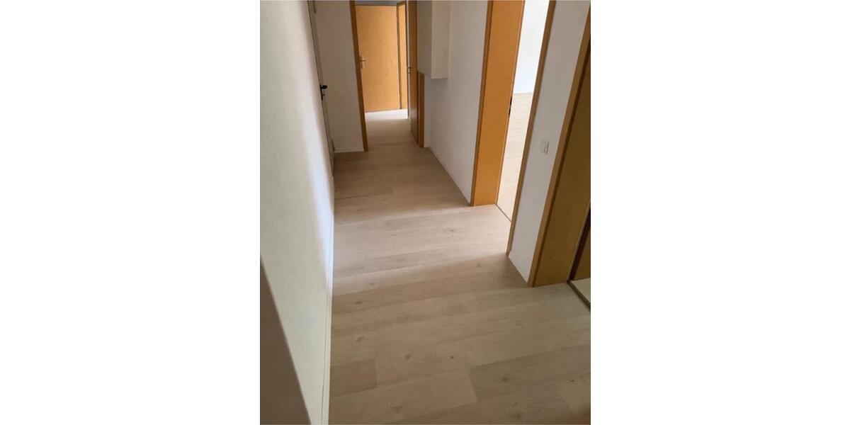Etagenwohnung Leimen - 1 Zimmer, 67 m&sup2;, 750&euro; | Angebot:26671480