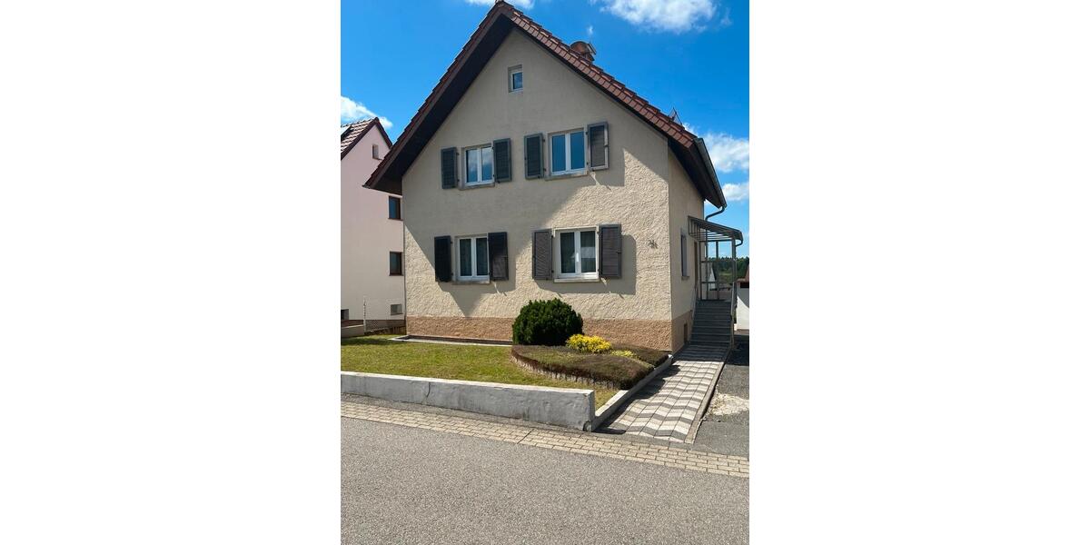 Einfamilienhaus Waldbrunn - 6 Zimmer, 100 m&sup2;, 1.200&euro; | Angebot:26409633