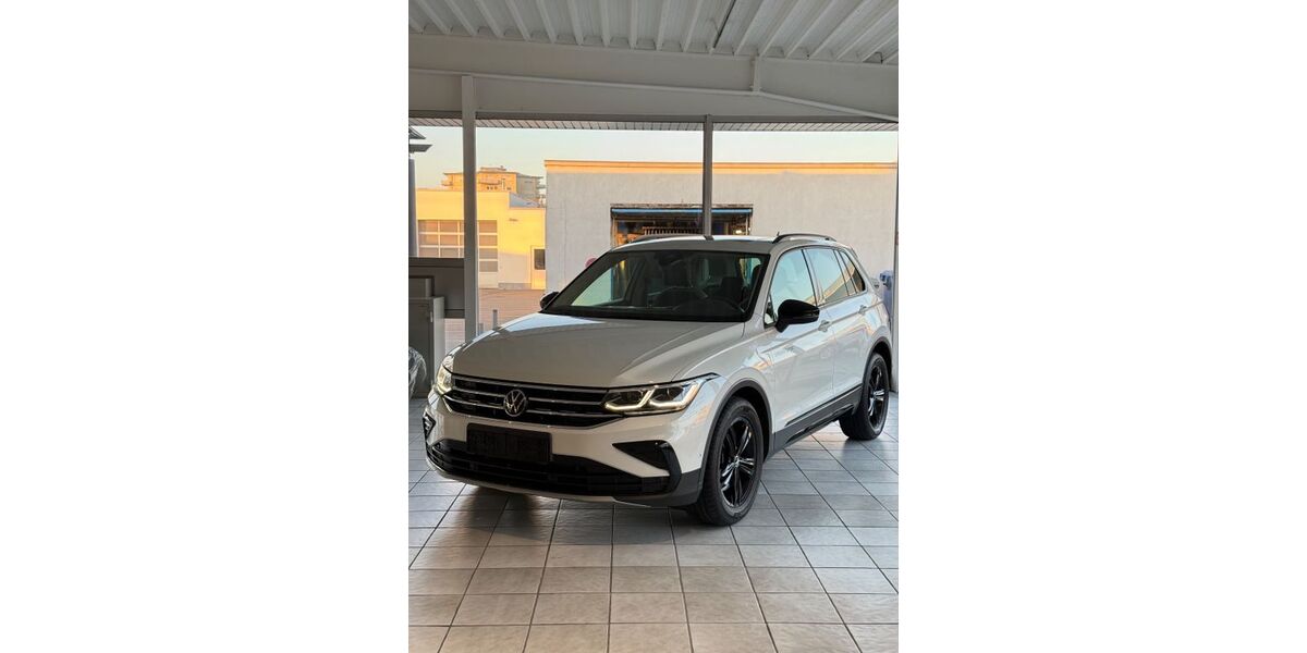 VW Tiguan 99.352 km 31.250 € Wiesloch 69168