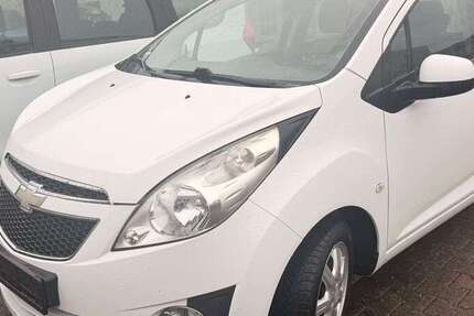 Chevrolet Spark 89.000 km 2.200 &euro; weinheim 69469