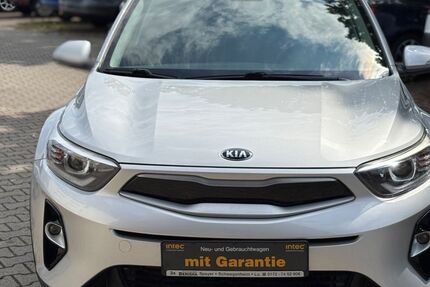 Kia Stonic 110.000 km 11.490 € Speyer 67346