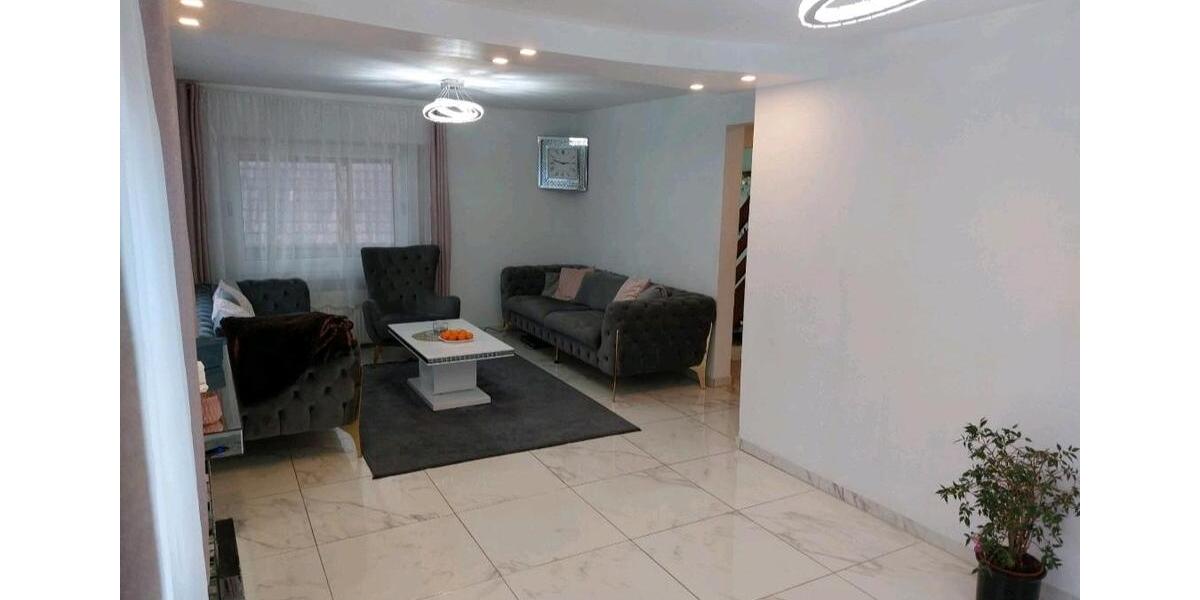 Maisonettenwohnung Sandhausen - 4 Zimmer, 105 m&sup2;, 1.550&euro; | Angebot:26327727
