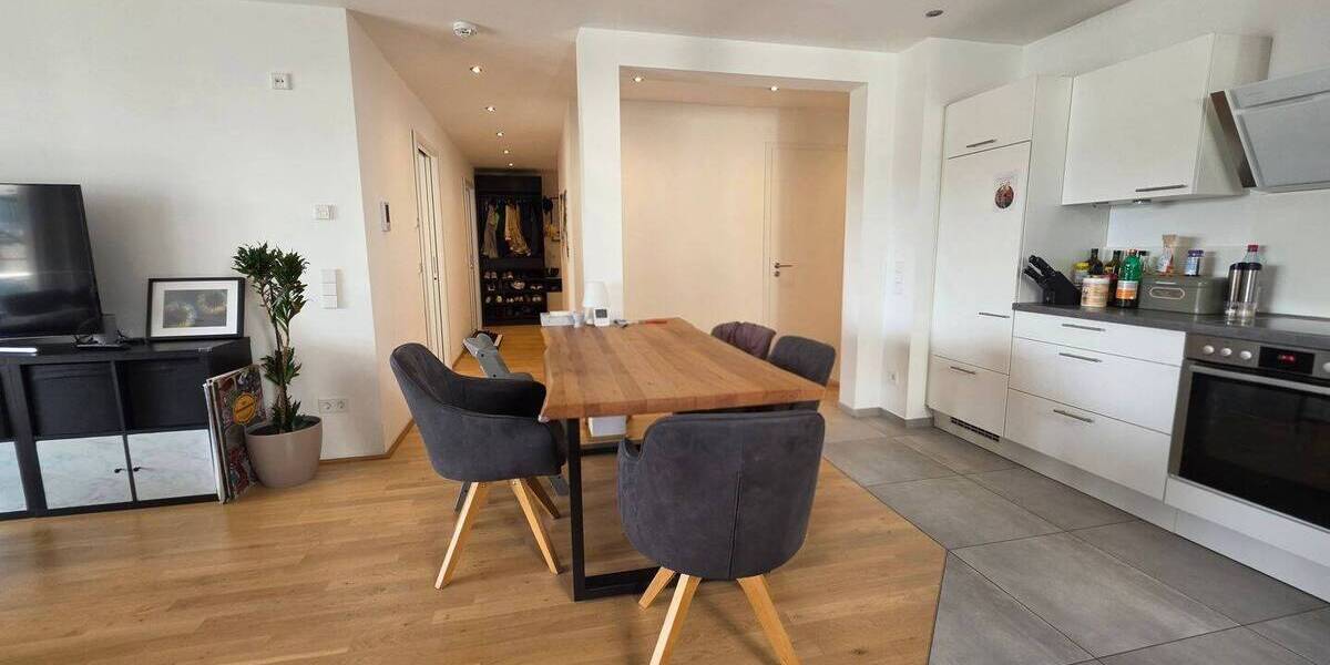 Etagenwohnung Sinsheim - 4 Zimmer, 124 m&sup2;, 1.370&euro; | Angebot:26751007