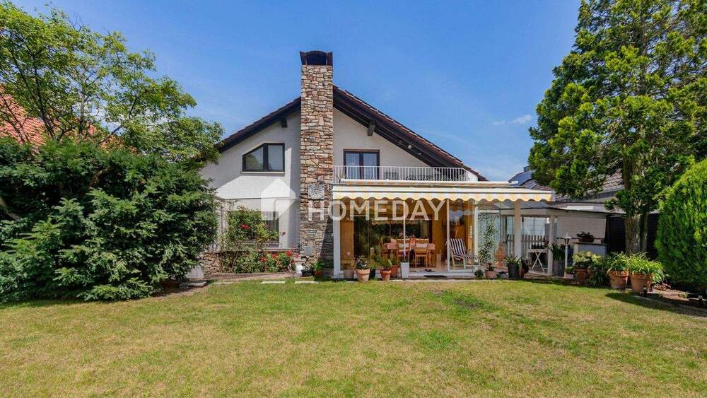 Ein Haus für Visionäre: 180 qm Wohnfläche, großzügiges Grundstück, Wintergarten & Gartenparadies 8 zimmer