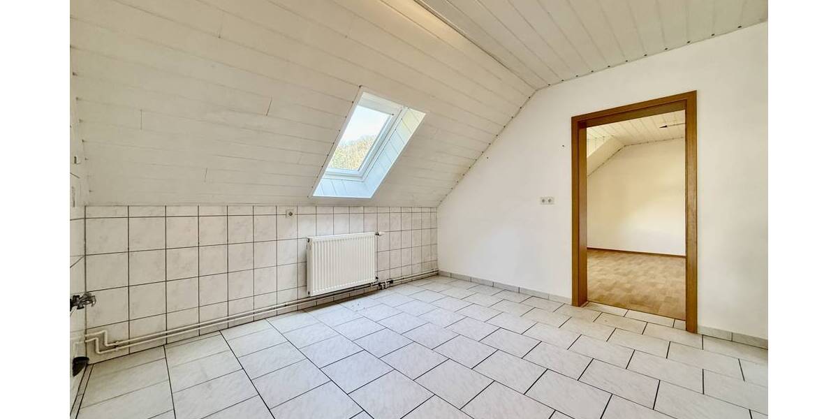 Mehrfamilienhaus, Wohnhaus Laudenbach - 6 Zimmer, 146 m&sup2;, 379.500&euro; | Angebot:26118133