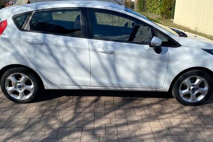 Ford Fiesta 223.000 km 2.200 &euro; Altlussheim 68804