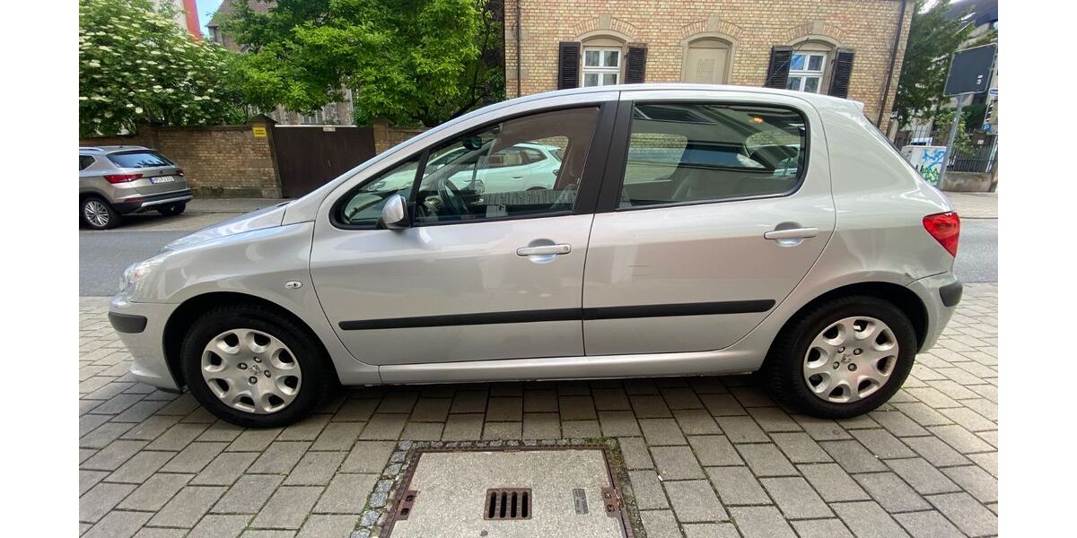 Peugeot 307 116.000 km 1.950 &euro; Mannheim 68199
