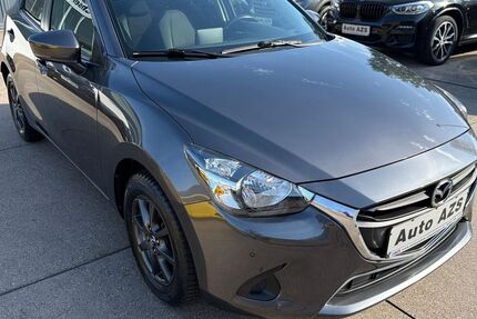 Mazda 2 22.666 km 15.890 &euro; Schwetzingen 68723