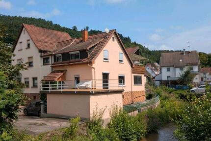 Haus Neckargerach - 5 Zimmer, 109 m&sup2;, 245.000&euro; | Angebot:25070134