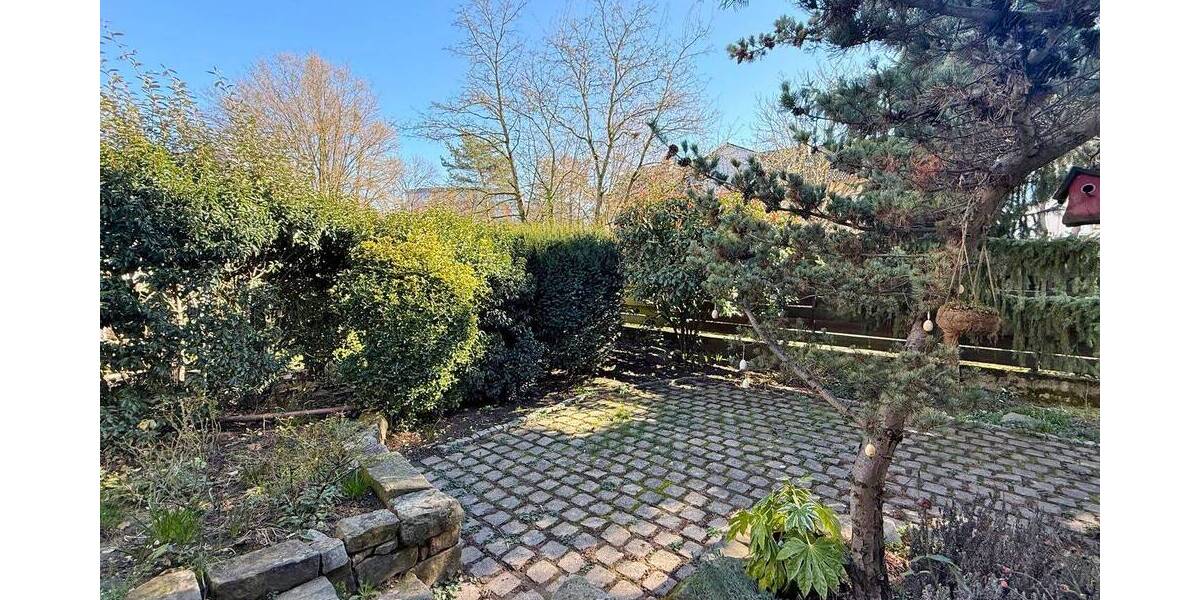 Einfamilienhaus Viernheim - 5 Zimmer, 198 m&sup2;, 1.950&euro; | Angebot:26361609