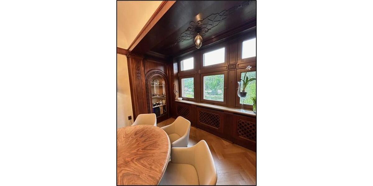 Exceptional historische Villa mit Panoramablick - Möbliert– Heidelberg 16 zimmer