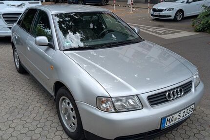 Audi A3 91.100 km 2.500 &euro; Mannheim 68159