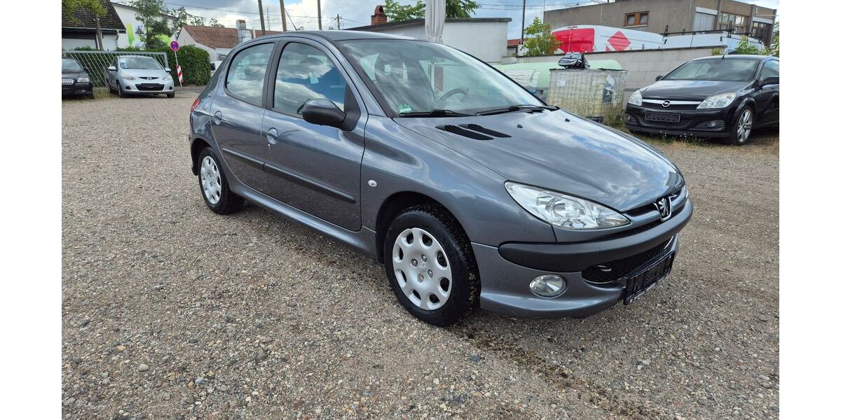 Peugeot 206 247.000 km 1.350 &euro; Ludwigshafen 67065