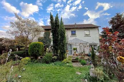 Haus zum Kaufen in Bensheim 299.000 €