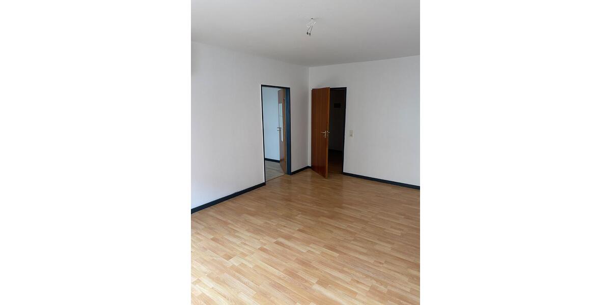 Etagenwohnung Frankenthal (Pfalz) - 3 Zimmer, 60 m&sup2;, 750&euro; | Angebot:26137449