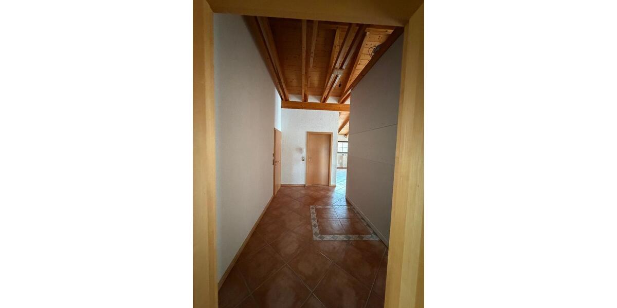 Dachgeschoßwohnung Wald-Michelbach Michelbach - 4 Zimmer, 110 m&sup2;, 900&euro; | Angebot:26101298