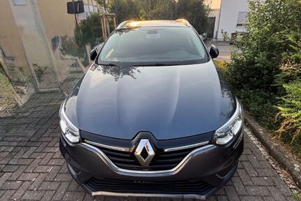 Renault Megane 109.726 km 9.699 &euro; Mannheim 68259