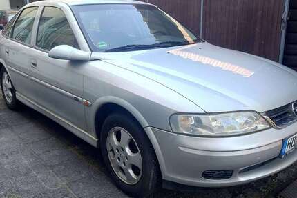 Opel Vectra 112.900 km 1.990 &euro; Hockenheim 68766