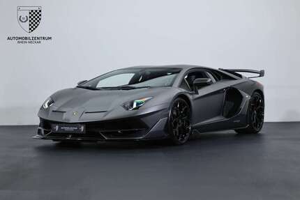 Lamborghini Aventador