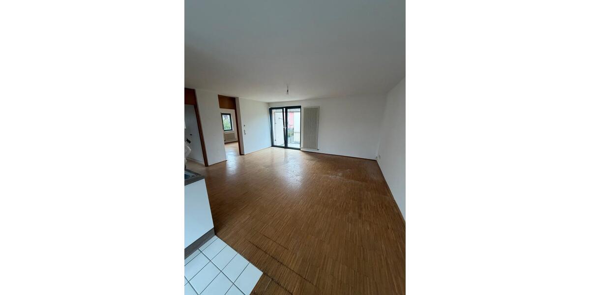 Etagenwohnung Eberbach - 2 Zimmer, 62 m&sup2;, 650&euro; | Angebot:25958912