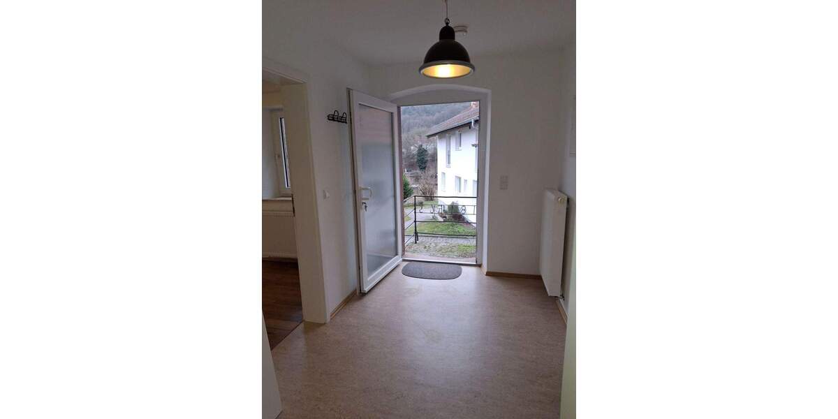 Etagenwohnung Weinheim Oberflockenbach - 2 Zimmer, 56 m&sup2;, 550&euro; | Angebot:24837010