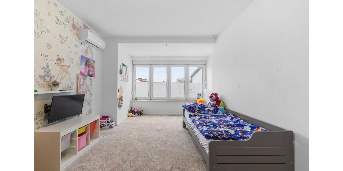 Einfamilienhaus Ludwigshafen am Rhein Rheingönheim - 8 Zimmer, 269 m&sup2;, 399.000&euro; | Angebot:25572222