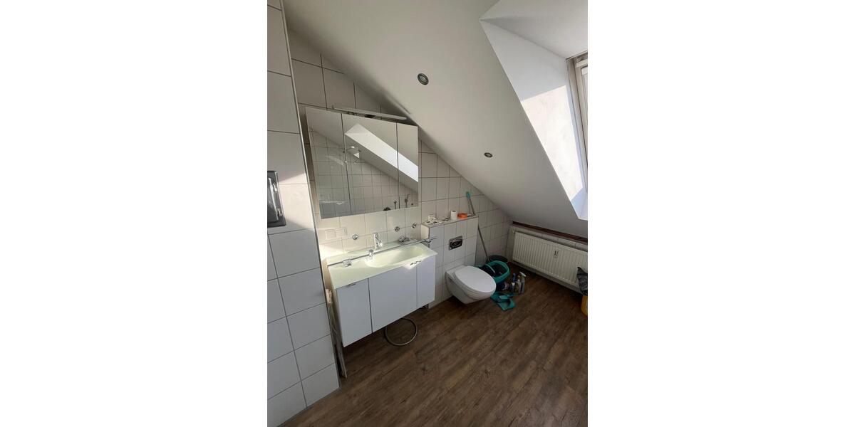 1-Zimmer Dachgeschosswohnung in Schifferstadt 1 zimmer