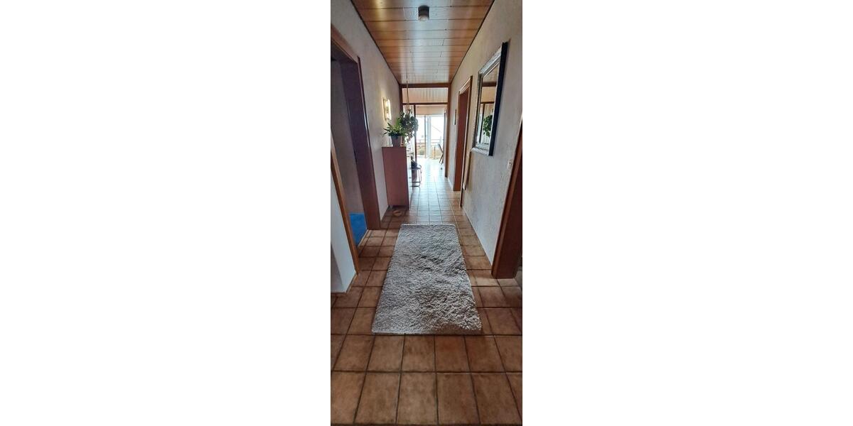 Dachgeschoßwohnung Ludwigshafen am Rhein Ludwigshafen-Oggersheim - 3.5 Zimmer, 82 m&sup2;, 790&euro; | Angebot:26356356