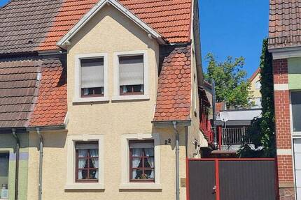 Haus Wiesloch - 6 Zimmer, 145 m&sup2;, 199.000&euro; | Angebot:26741948